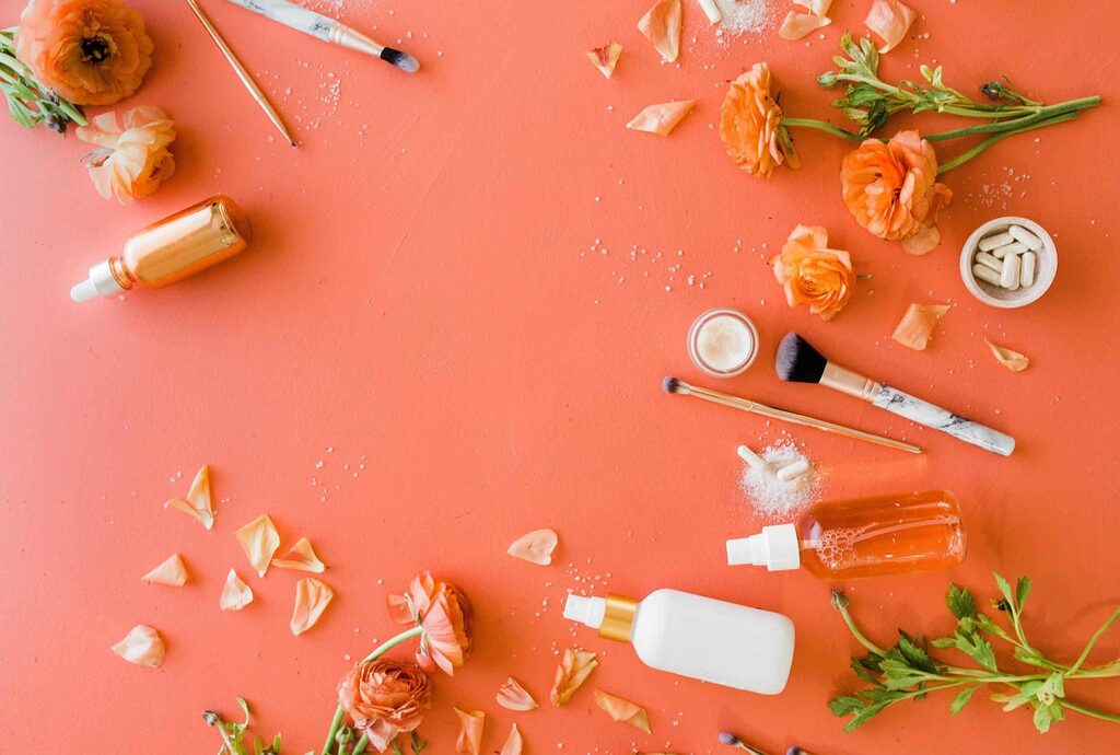Food & Floral Arrangements 12 brooke lark u0c6lipracc unsplash min scaled e1646404467384